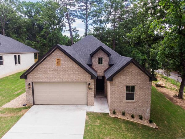 1115 Nix Road, Little Rock, AR 72223