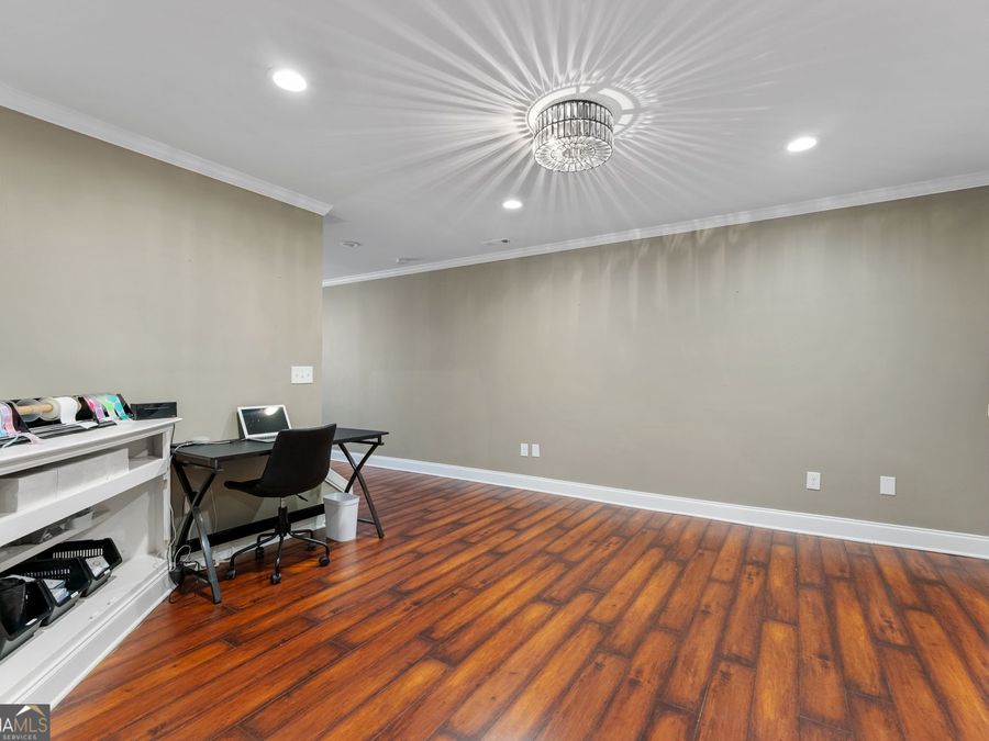 Property Image 47