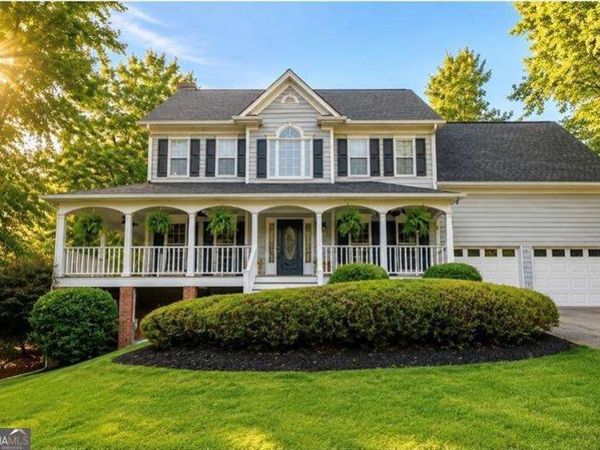 1011 Fairway Valley Drive, Woodstock, GA 30189