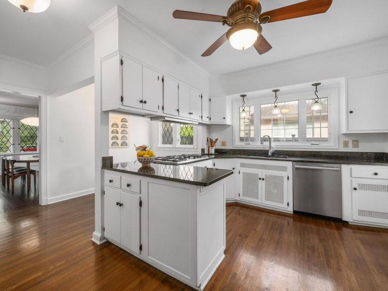 2389 Bryden Road, Columbus, OH 43209 Photo 26