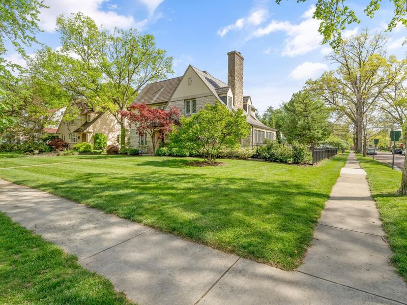 2389 Bryden Road, Columbus, OH 43209 Photo 4