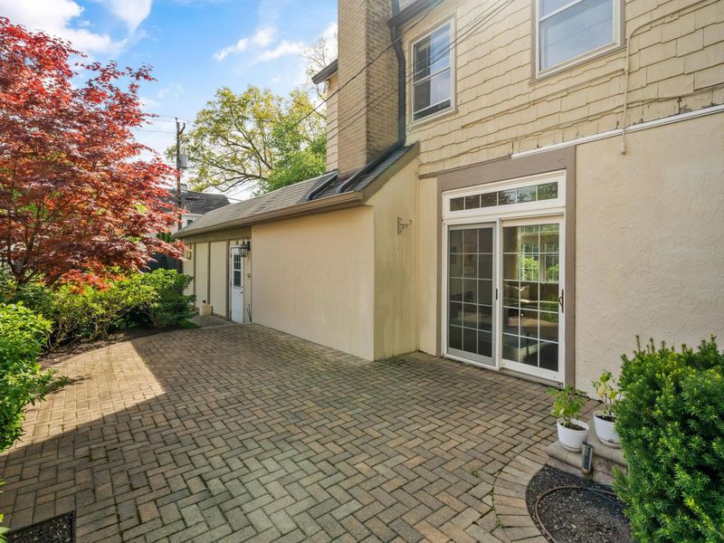 2389 Bryden Road, Columbus, OH 43209 Photo 71