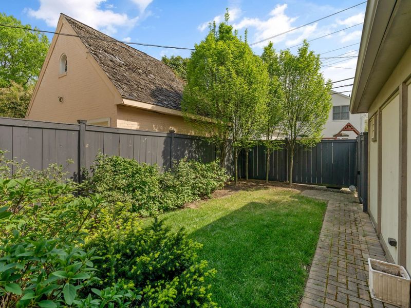 2389 Bryden Road, Columbus, OH 43209 Photo 72