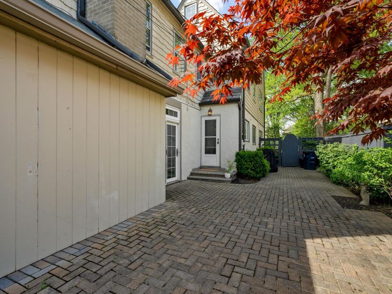 2389 Bryden Road, Columbus, OH 43209 Photo 74