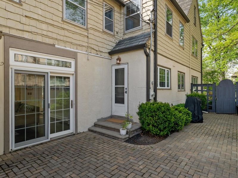 2389 Bryden Road, Columbus, OH 43209 Photo 75