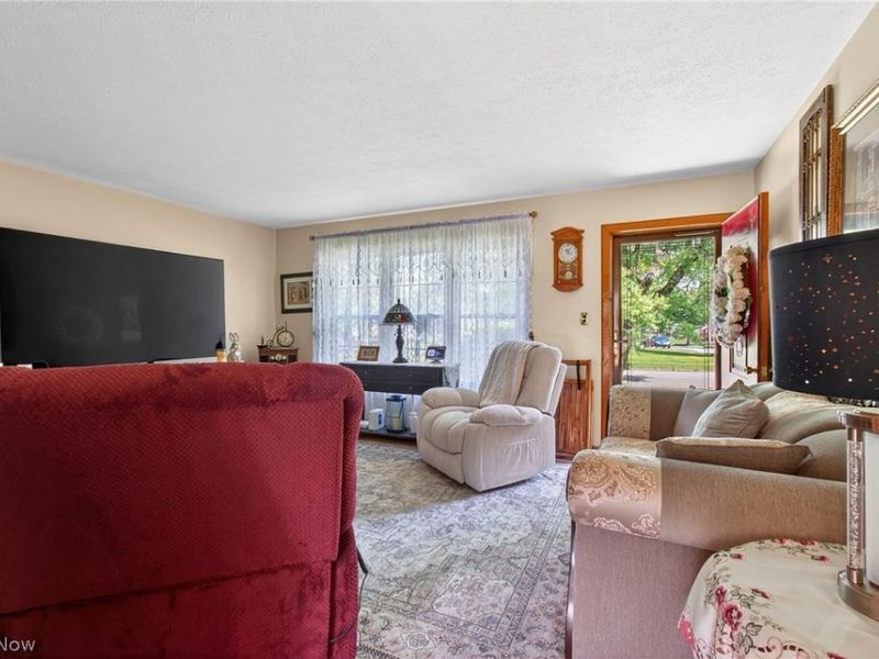 1105 Birch Lane, Cleveland, OH 44109 Photo 5