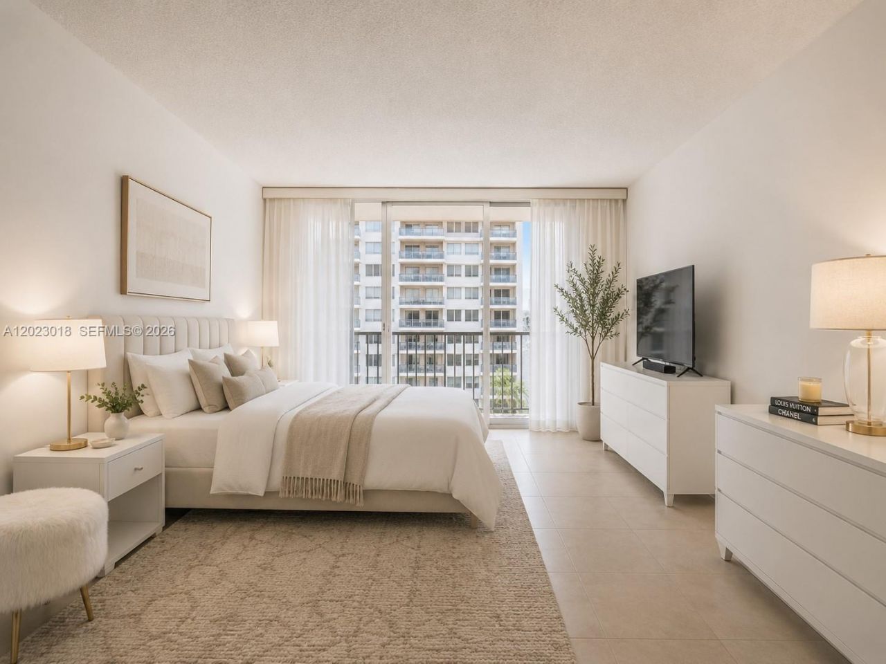 18051 Biscayne Blvd , Unit 1105, Aventura, FL 33160 Photo