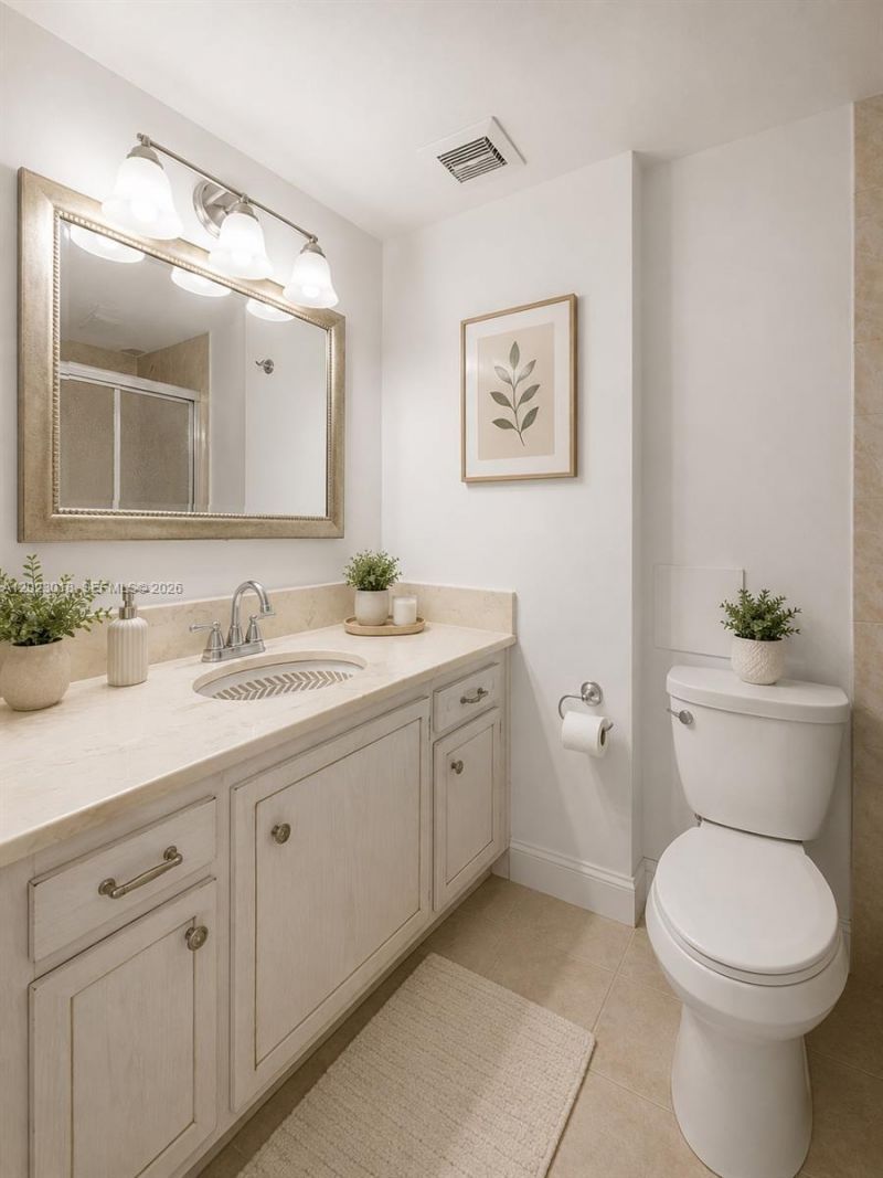 18051 Biscayne Blvd , Unit 1105, Aventura, FL 33160 Photo