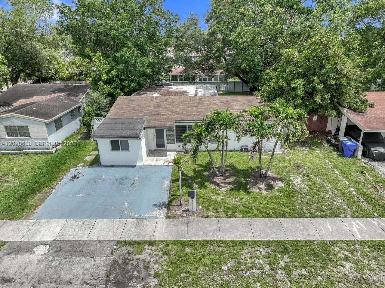 6661 Douglas St, Hollywood, FL 33024 Photo