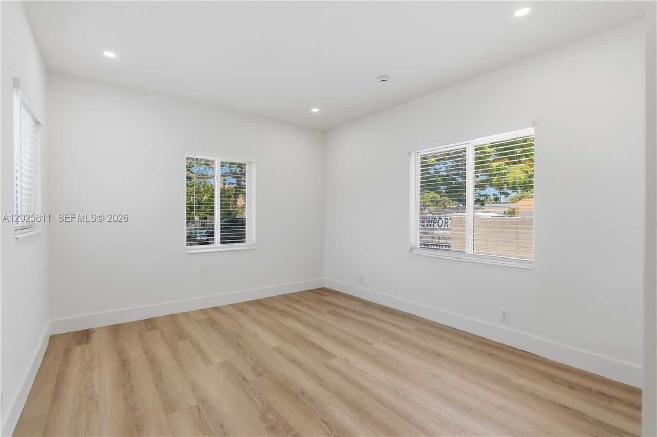 2110 SW 15th St , Miami, FL 33145 Photo