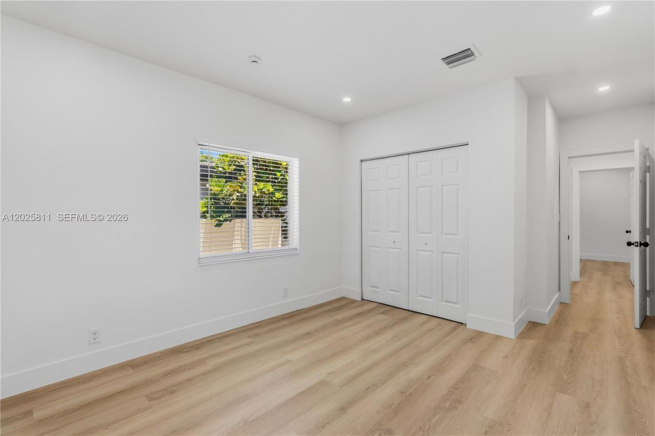 2110 SW 15th St , Miami, FL 33145 Photo