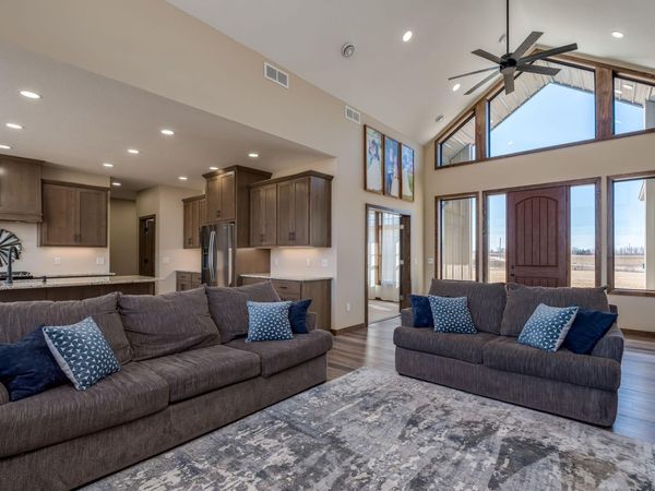 4051 Clearwater Trail , Lonsdale, MN 55046