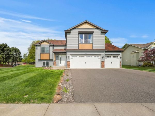 3569 Norway Drive S, Cambridge, MN 55008