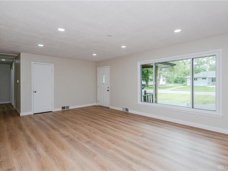 4868 Goodyear Drive, Trotwood, OH 45406 Photo 8