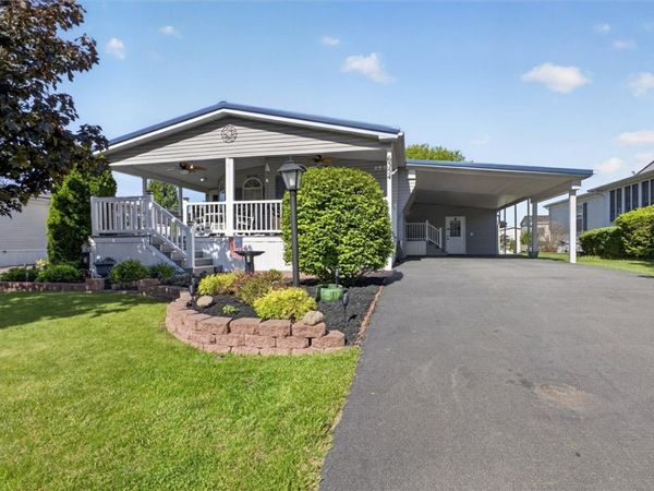 6354 Kims Drive , Victor, NY 14564