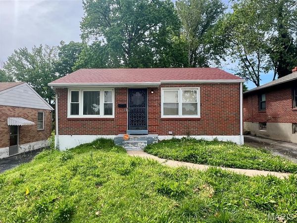 4719 Seattle Street , St Louis, MO 63121