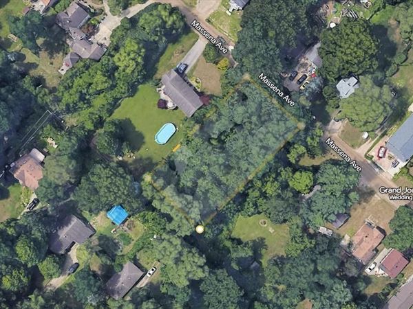 Massena Avenue , Commerce Twp, MI 48382