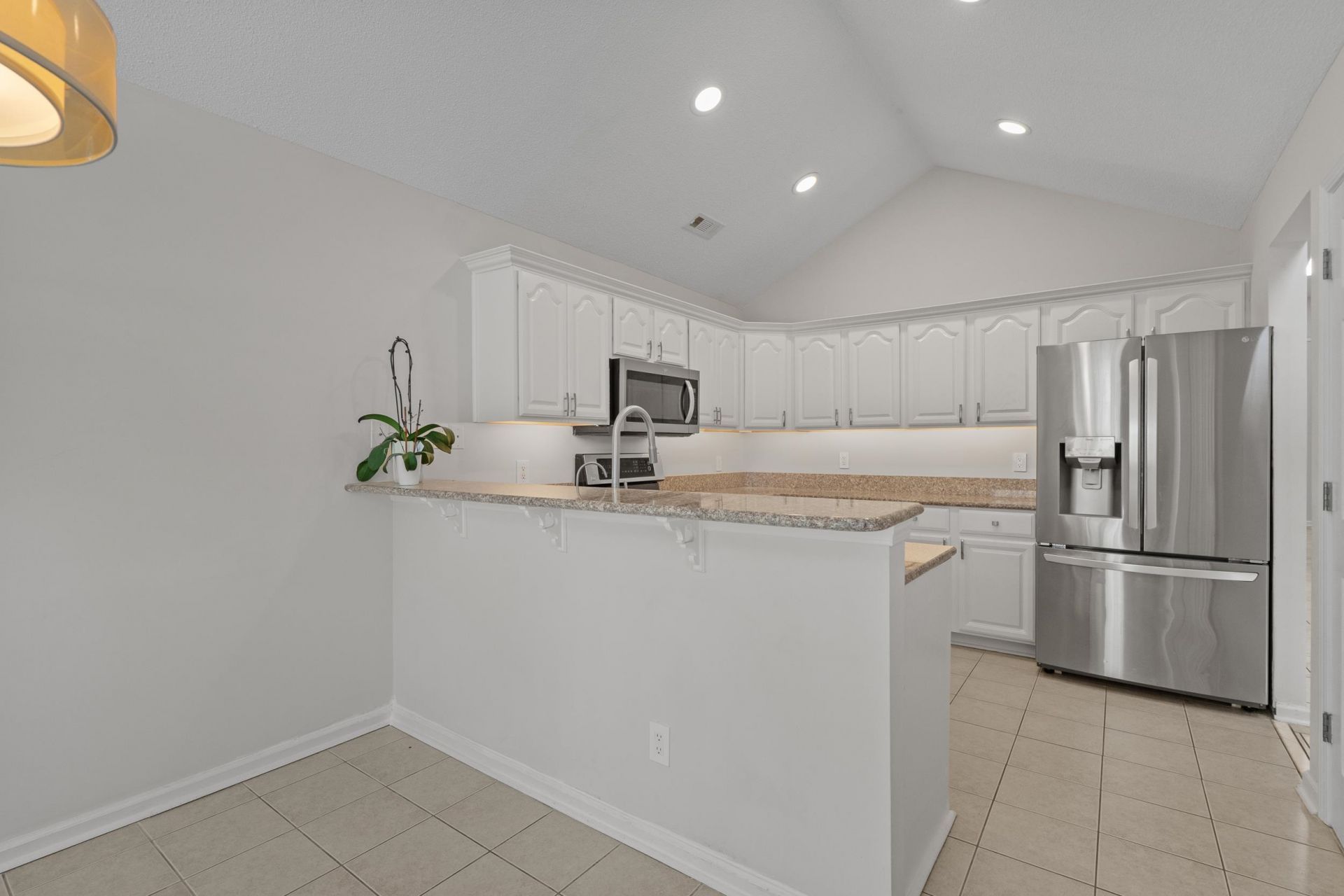 2119 Wentworth Dr. Photo 13