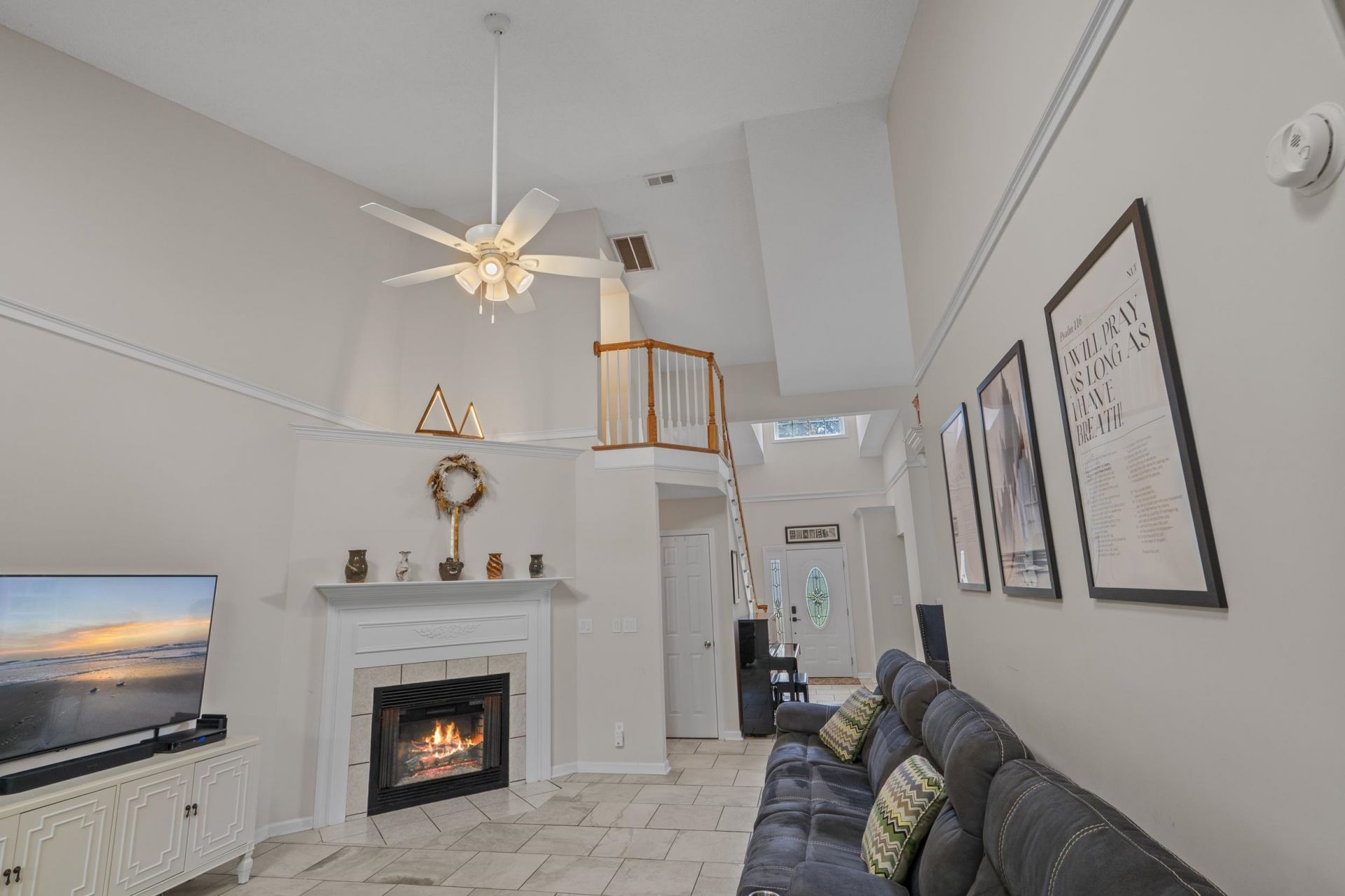 2119 Wentworth Dr. Photo 13