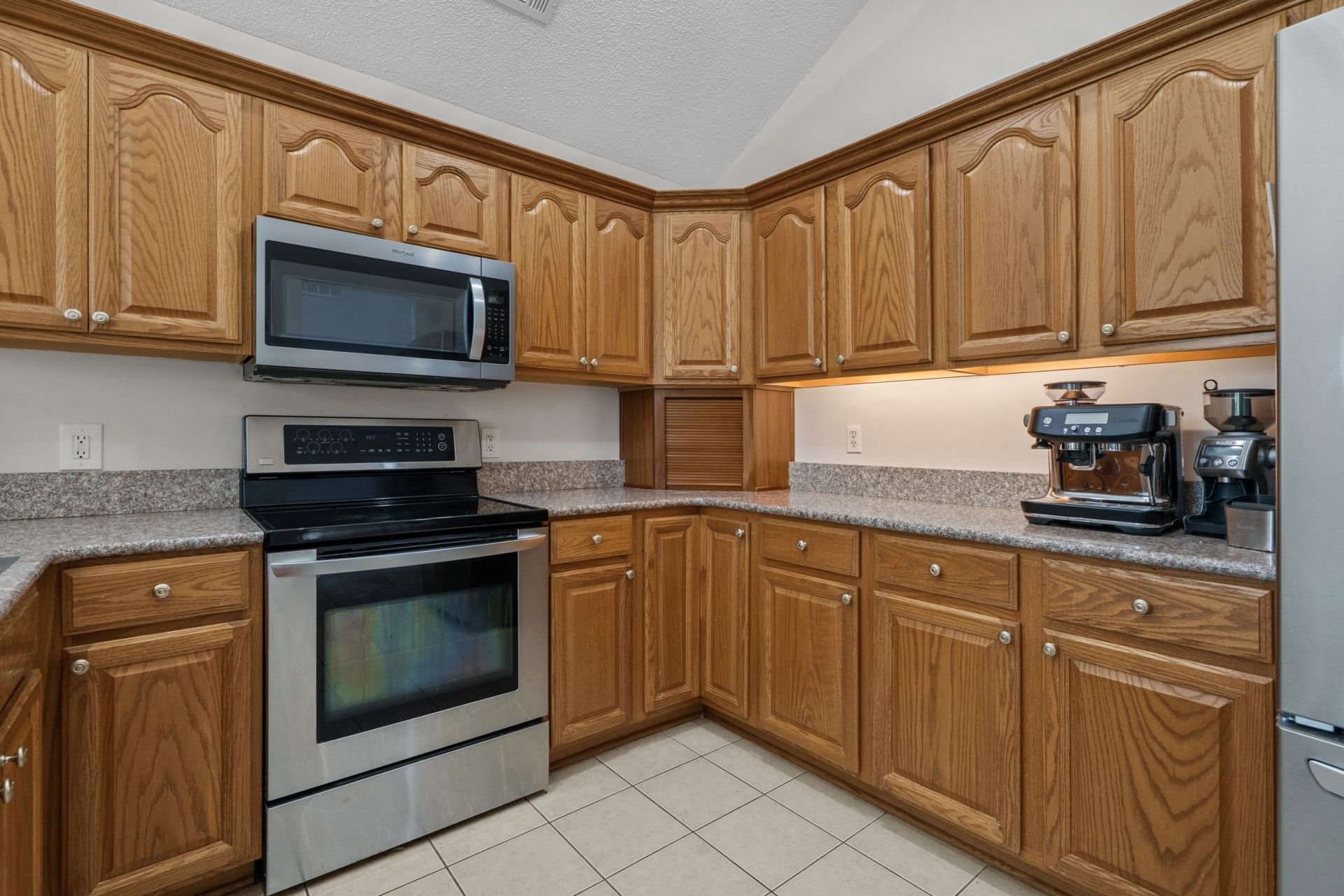 2119 Wentworth Dr. Photo 20