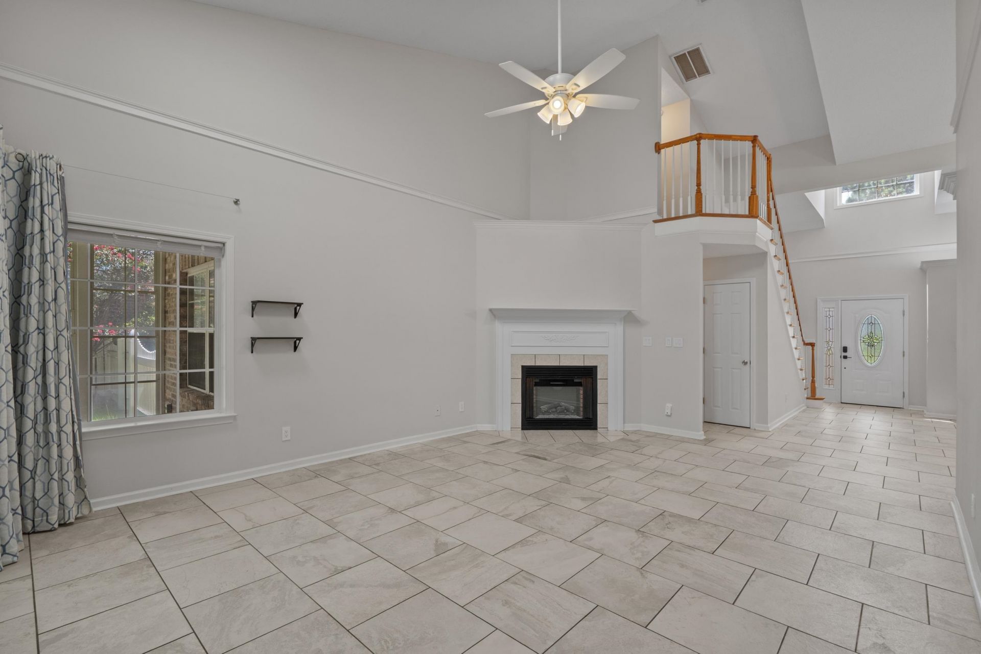 2119 Wentworth Dr. Photo 21