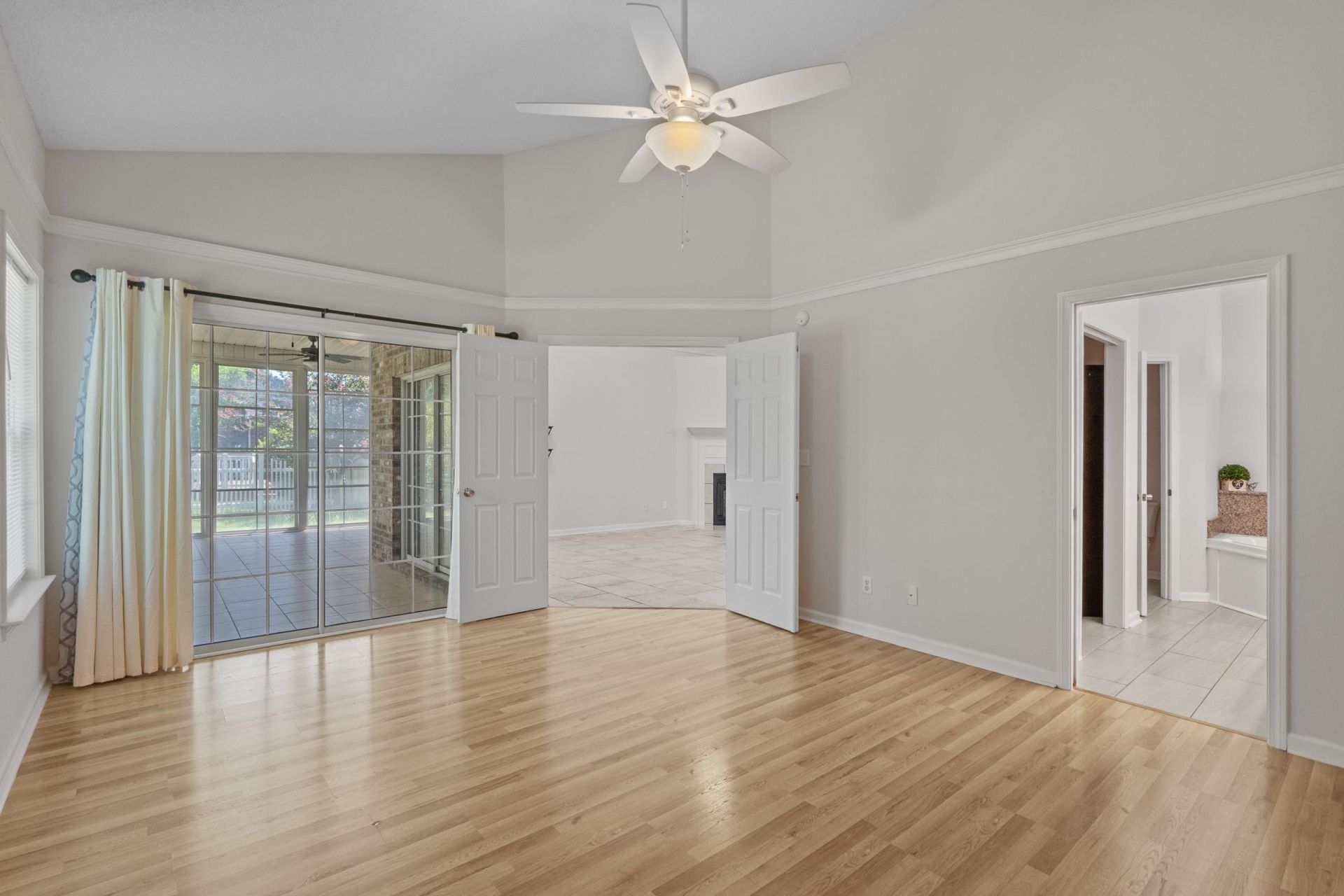 2119 Wentworth Dr. Photo 25
