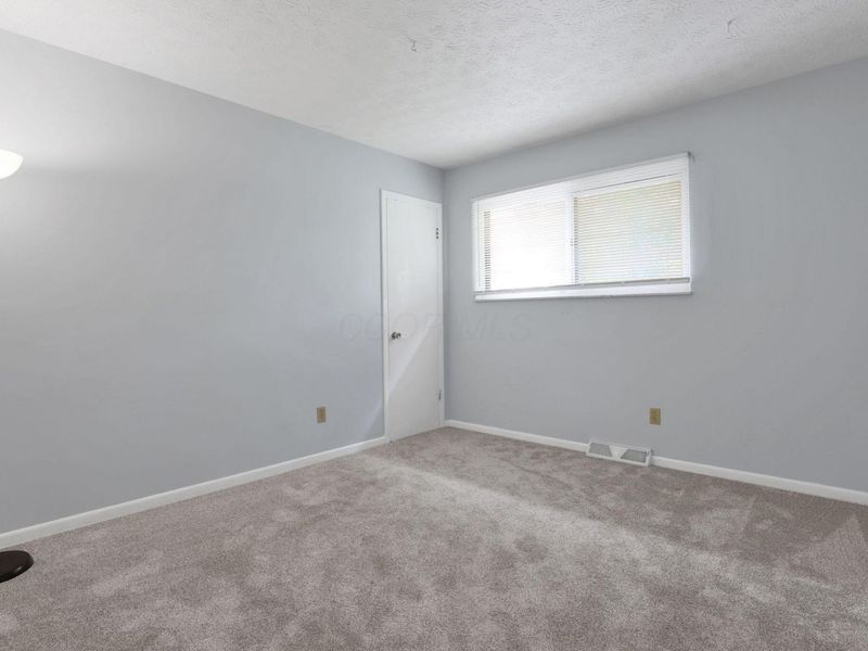 6930 Tanya Terrace , Reynoldsburg, OH 43068 Photo 21