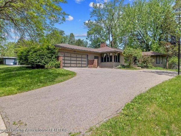 1517-1519 Cambria Drive, East Lansing, MI 48823