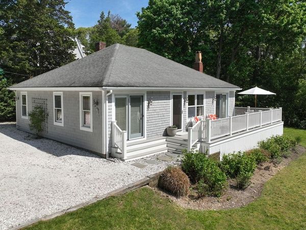 15 Priscilla Ave, Duxbury, MA 02332