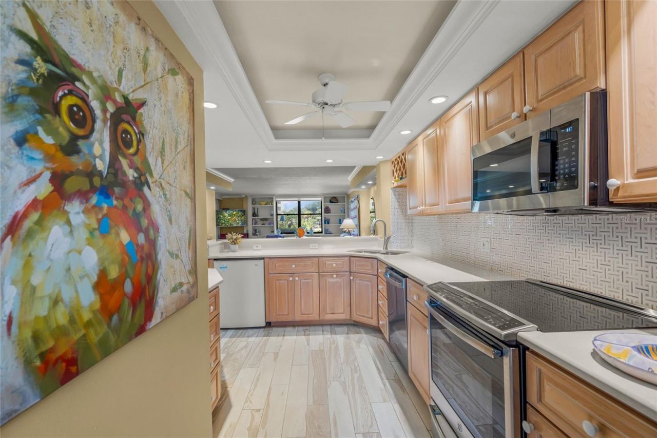 5780 Midnight Pass Road, Unit B105, Sarasota, FL 34242 Photo
