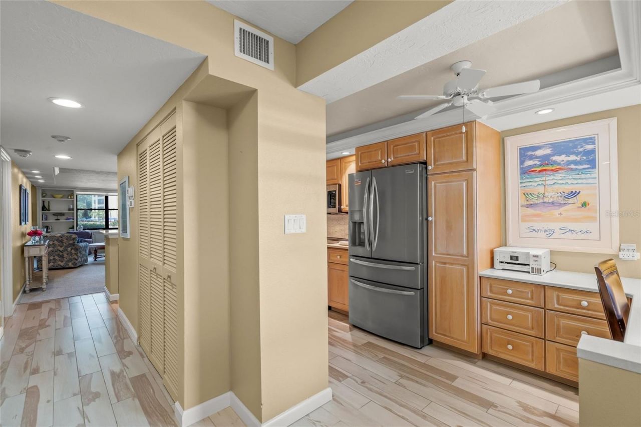 5780 Midnight Pass Road, Unit B105, Sarasota, FL 34242 Photo