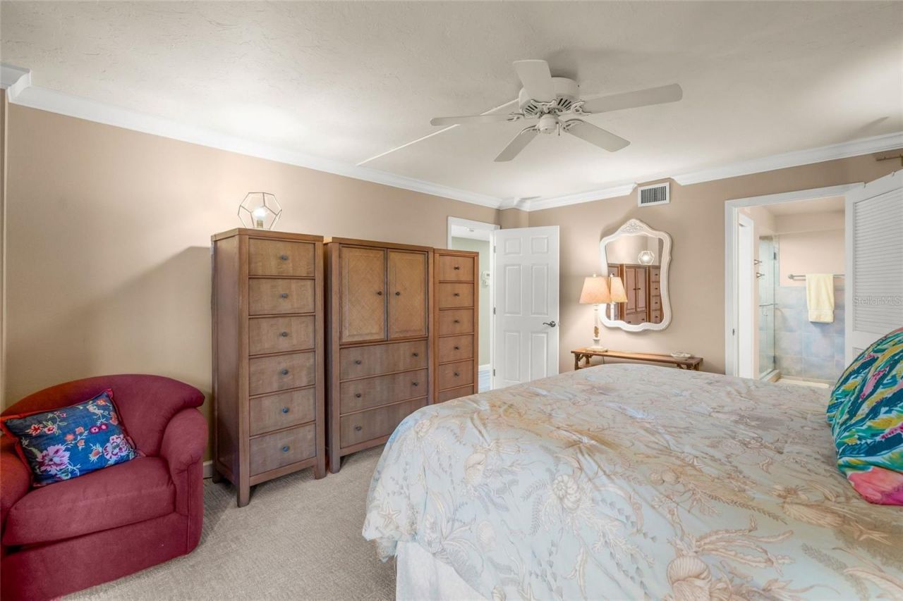 5780 Midnight Pass Road, Unit B105, Sarasota, FL 34242 Photo