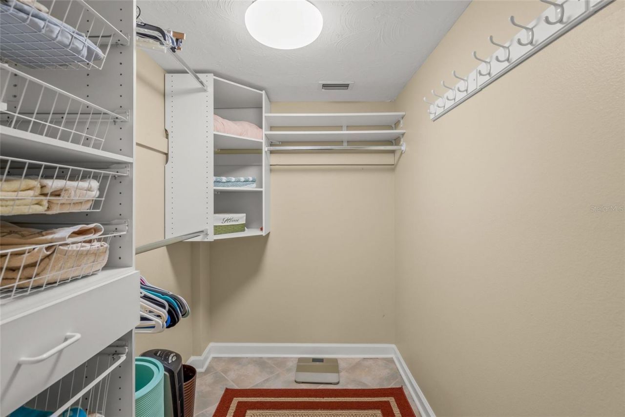 5780 Midnight Pass Road, Unit B105, Sarasota, FL 34242 Photo