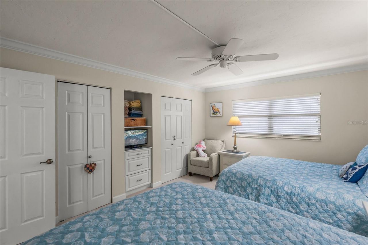 5780 Midnight Pass Road, Unit B105, Sarasota, FL 34242 Photo