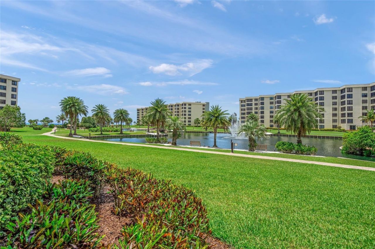 5780 Midnight Pass Road, Unit B105, Sarasota, FL 34242 Photo