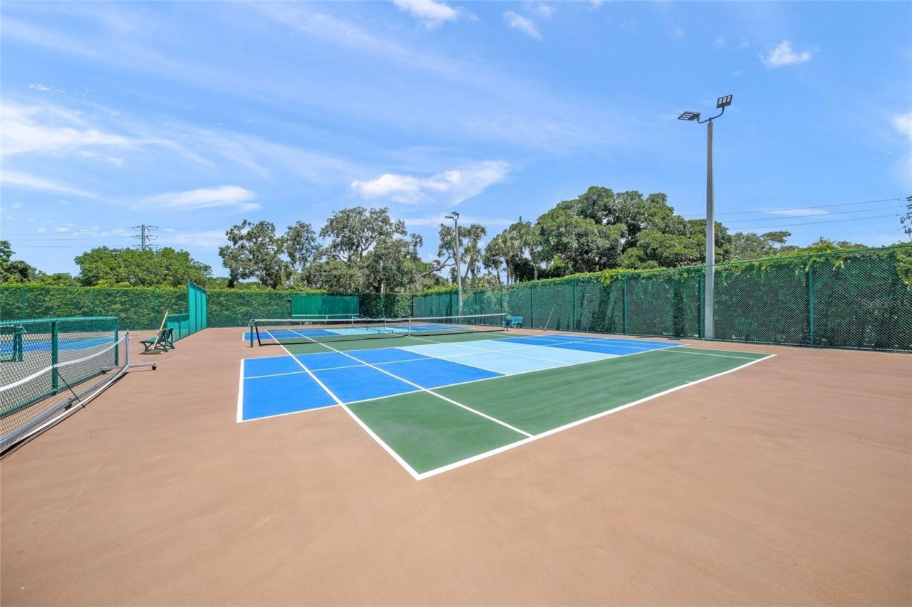 5780 Midnight Pass Road, Unit B105, Sarasota, FL 34242 Photo