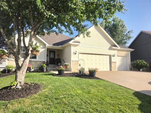 2128 Alder Street, Leavenworth, KS 66048