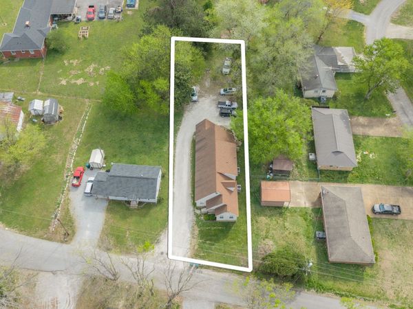 103 Parker Avenue , Waverly, TN 37185
