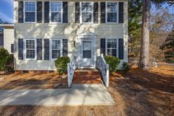 204 Sparrow Point Court  photo 4