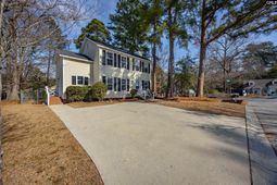 204 Sparrow Point Court  photo 4