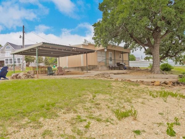 120 Tettleton Circle , Bowie, TX 76230