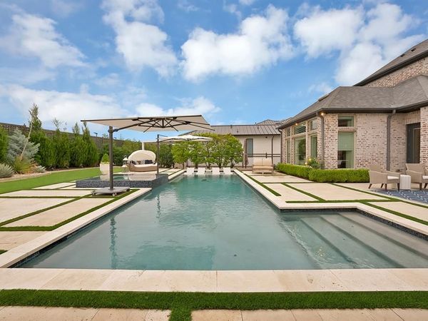 1752 Courtland Drive, Frisco, TX 75034