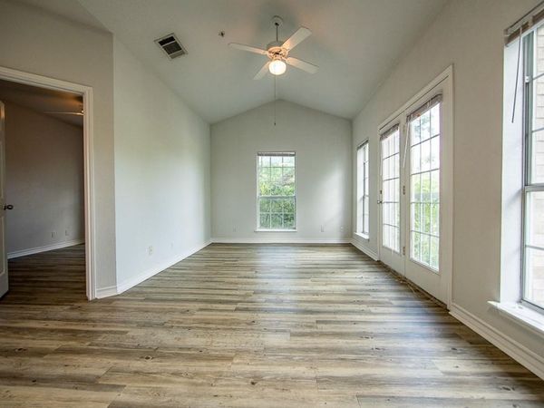 2204 San Gabriel ST, Unit 306, Austin, TX 78705