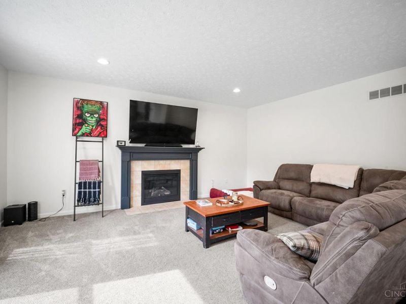 7126 Hearthwood Drive, Fairfield Twp, OH 45011 Photo 10