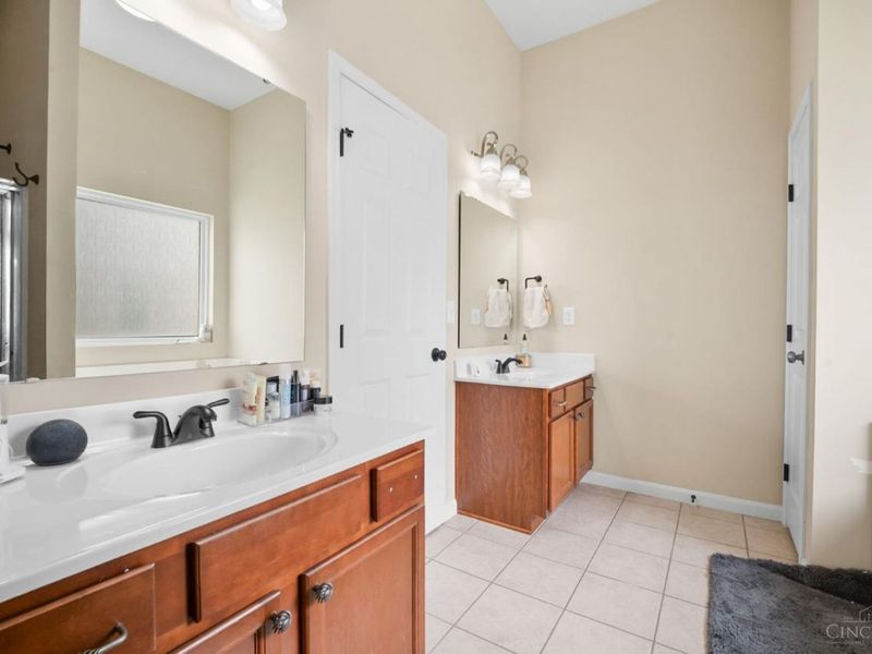 7126 Hearthwood Drive, Fairfield Twp, OH 45011 Photo 38