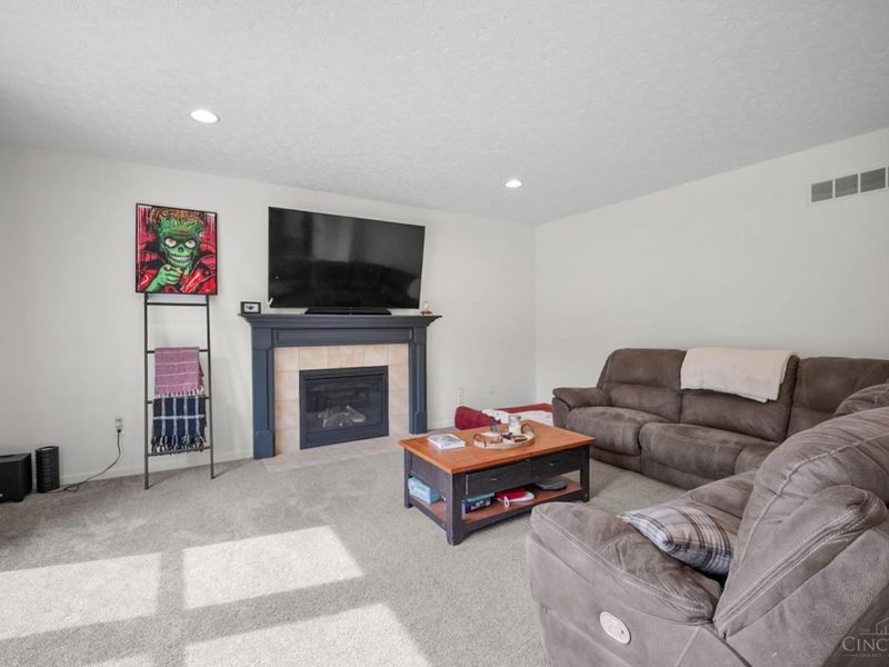 7126 Hearthwood Drive, Fairfield Twp, OH 45011 Photo 5