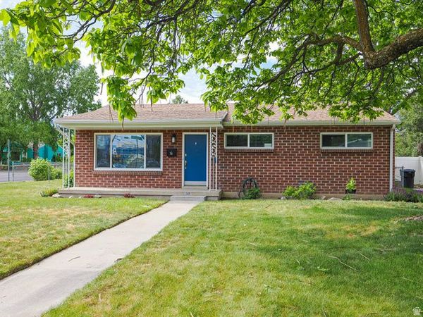 35 W AMERICAN AVE S, Murray, UT 84107