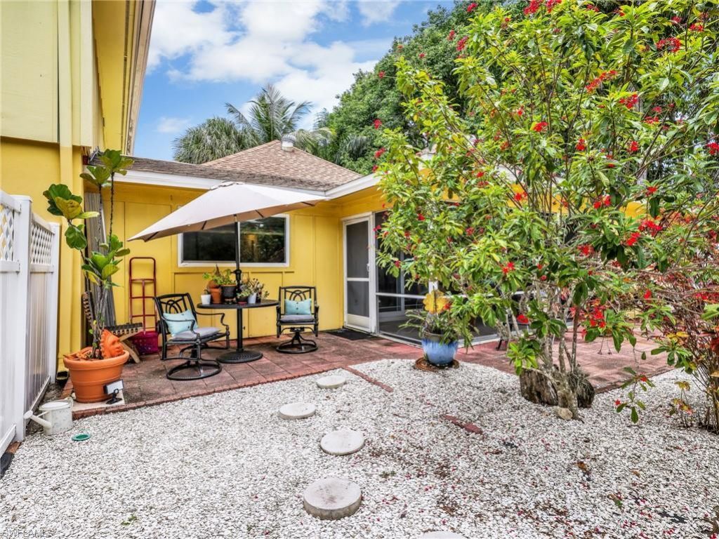 1201 Solana Rd , Unit 7, Naples, FL 34103 Photo