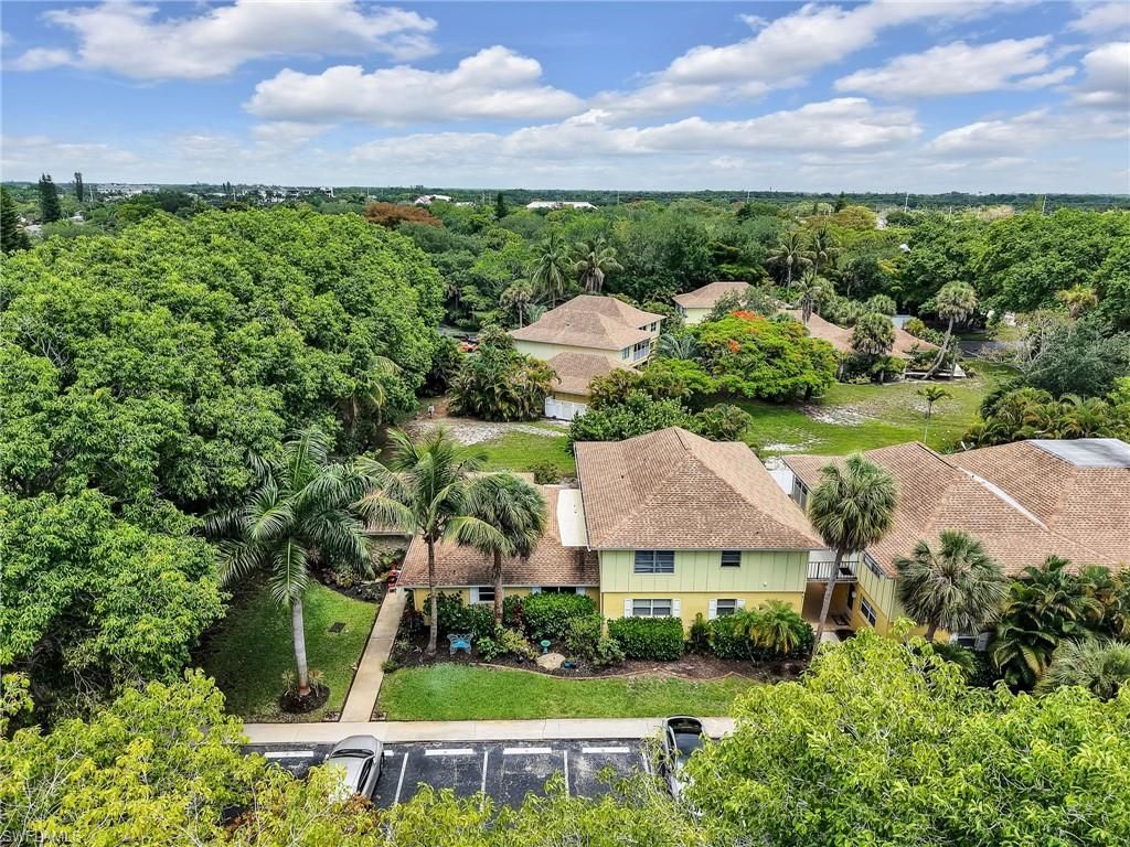 1201 Solana Rd , Unit 7, Naples, FL 34103 Photo