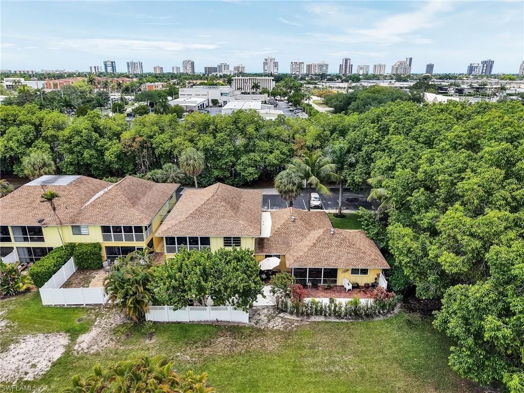 1201 Solana Rd , Unit 7, Naples, FL 34103 Photo